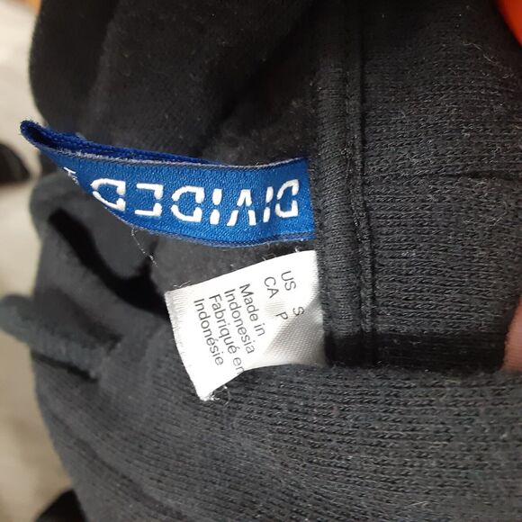 The Beatles Hoodie Mens Sweater Adult Small Embroidered 2020 Apple Corp Pullover - Picture 5 of 8